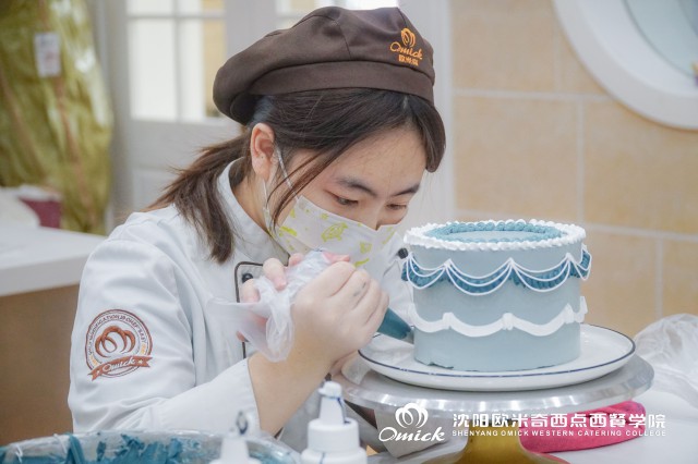 新时代的人才观：技能与匠心同样值得珍视