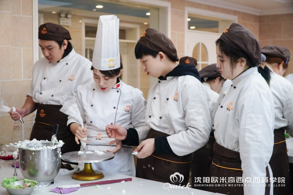 西餐培训班小班授课实操技能快速提升