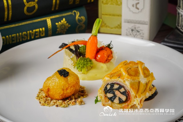 西餐厨师需要学多久